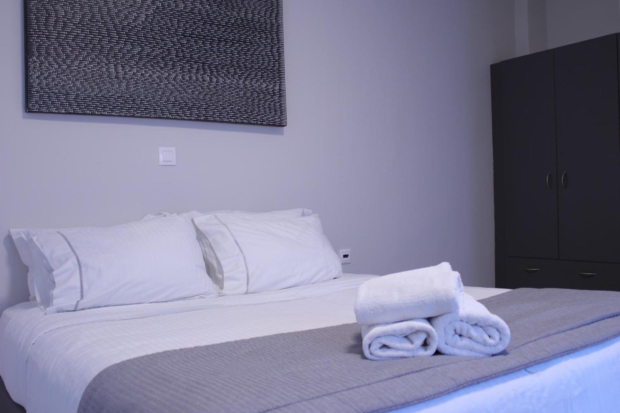Libertad Guest house Imerovigli (Santorini)